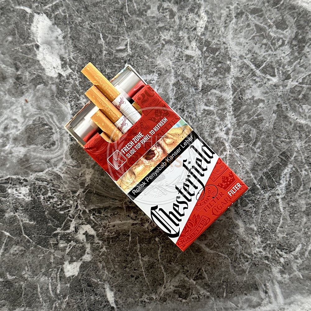Chesterfield Red